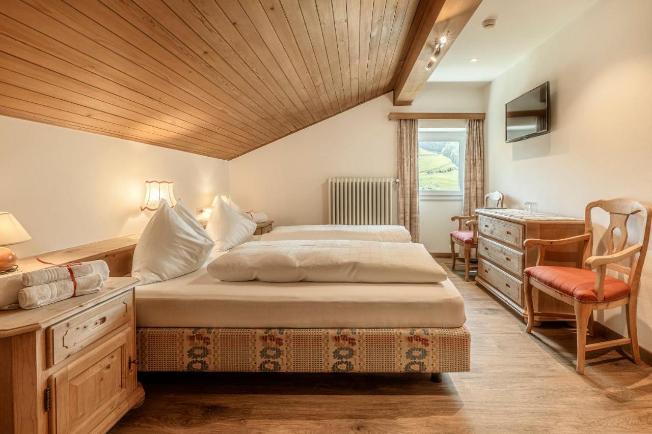Отель Christeinerhof Santa Cristina Val Gardena Экстерьер фото