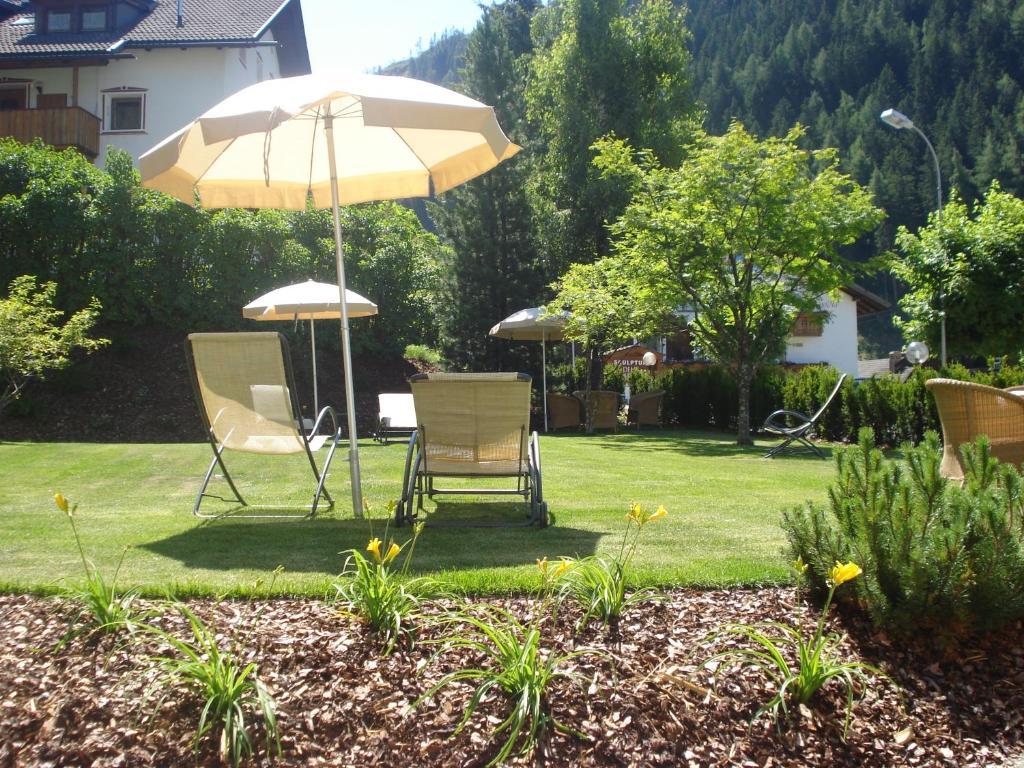Отель Christeinerhof Santa Cristina Val Gardena Экстерьер фото